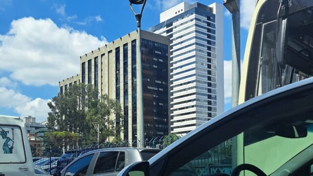 Licenciamento 2026: placas com final 8 vencem em 30 de outubro