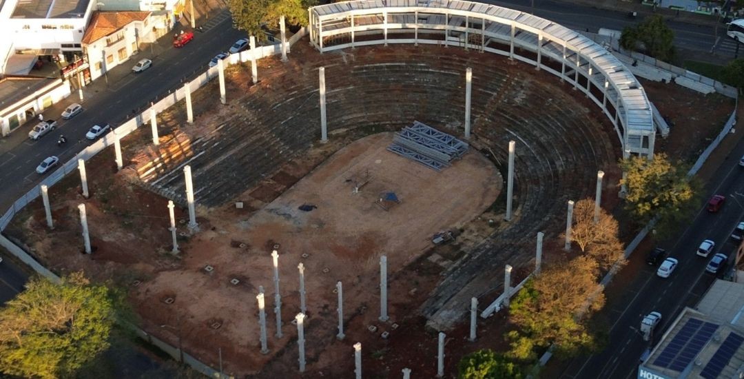 Vista aérea da Arena Multiuso, no terreno da antiga Concha Acústica