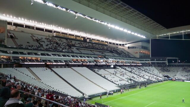 Corinthians tem 43% de risco de rebaixamento, aponta levantamento da UFMG
