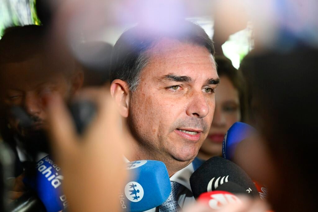 Senador Flávio Bolsonaro (PL)